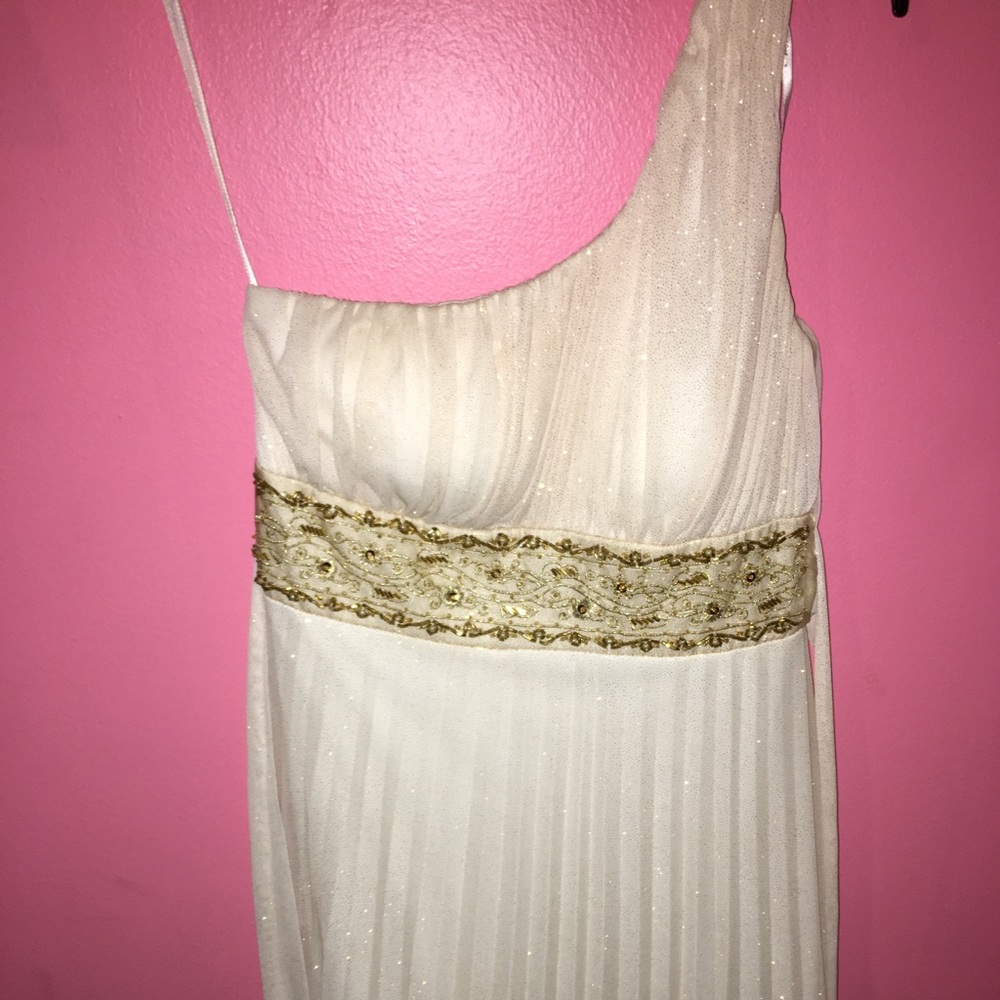 Beautiful long gold glitter dress